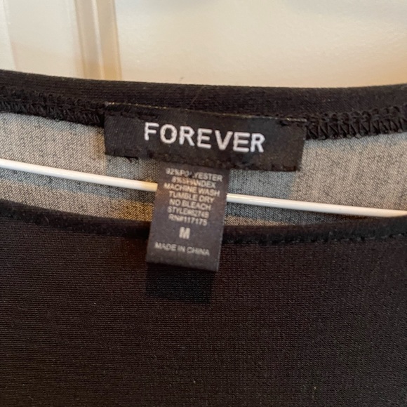 EUC women’s long sleeve black dress with design detail - Picture 3 of 3